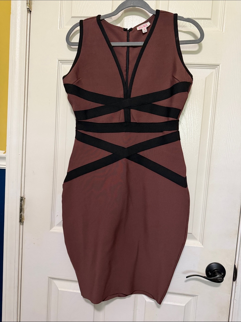 a'gaci Mauve Mini Bandage Dress with Black Trim